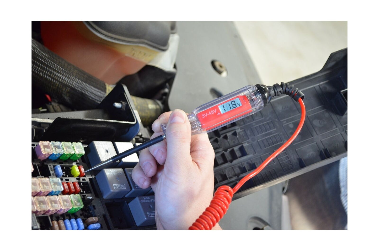 Astro 7764 Digital LCD Wide Range Circuit Tester 3-48V