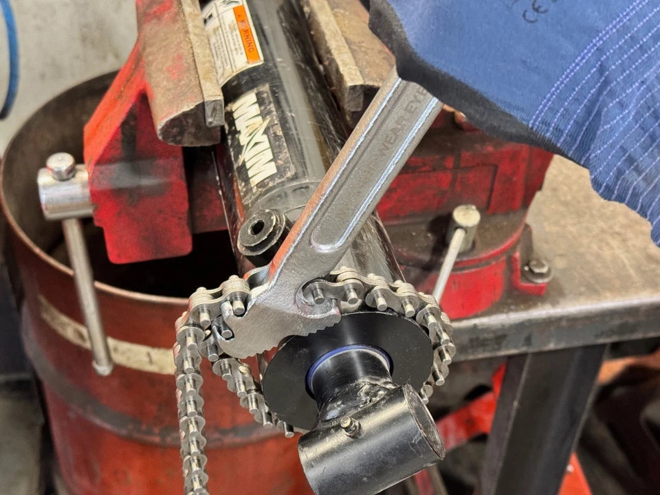 Lisle 60090 26" Industrial Chain Wrench