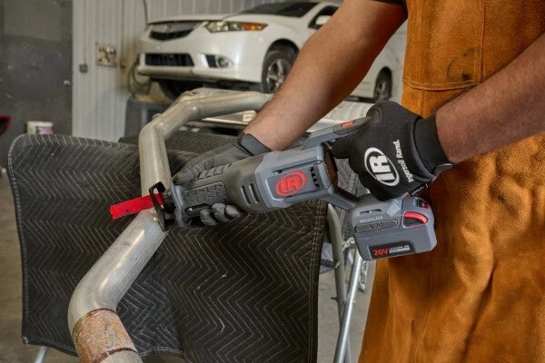 Ingersoll Rand C5101 IQV20 20V Brushless Cordless Reciprocating Saw (Bare Tool) – 1-1/4" Stroke, 3000 SPM