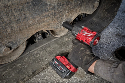 Milwaukee2962-22R M18 FUEL™ 1/2 " Mid-Torque Impact Wrench w/ Friction Ring Kit + FREE Battery