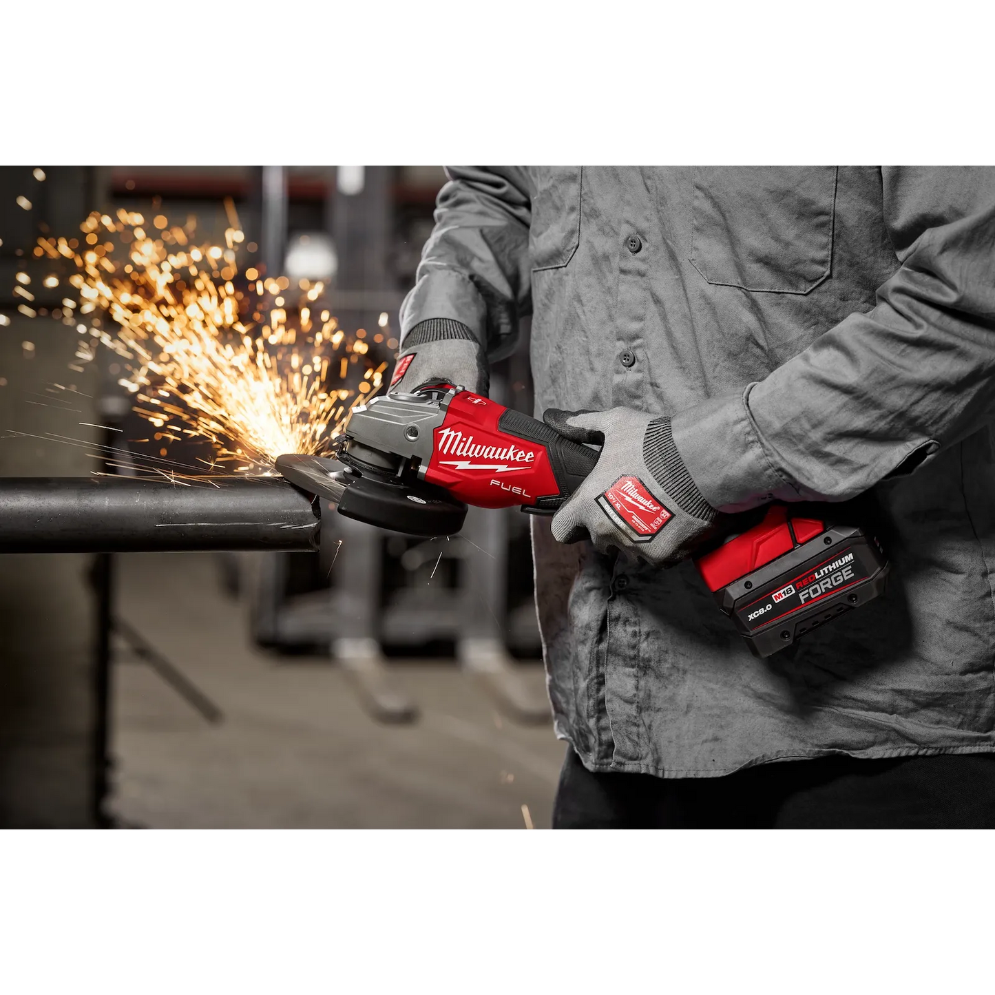 Milwaukee 3670-20 M18 FUEL 4-1/2"-6" Braking Grinder + FREE Tool
