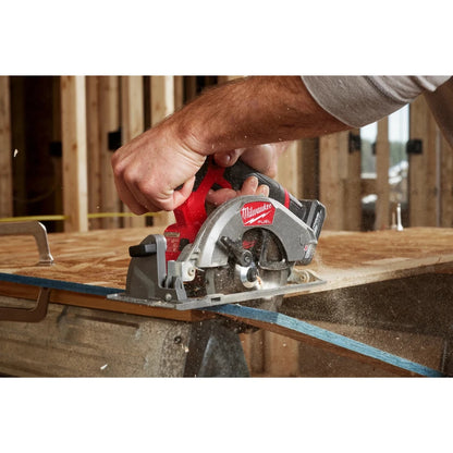Milwaukee 2521-20 M12 FUEL 5-3/8" Circular Saw + Free 5.0ah Battery